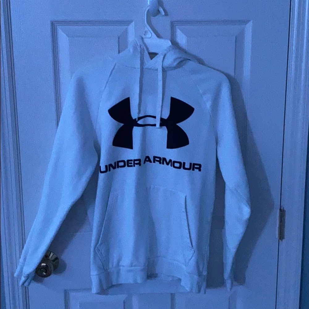 COPY - Under Armour sweatshirt